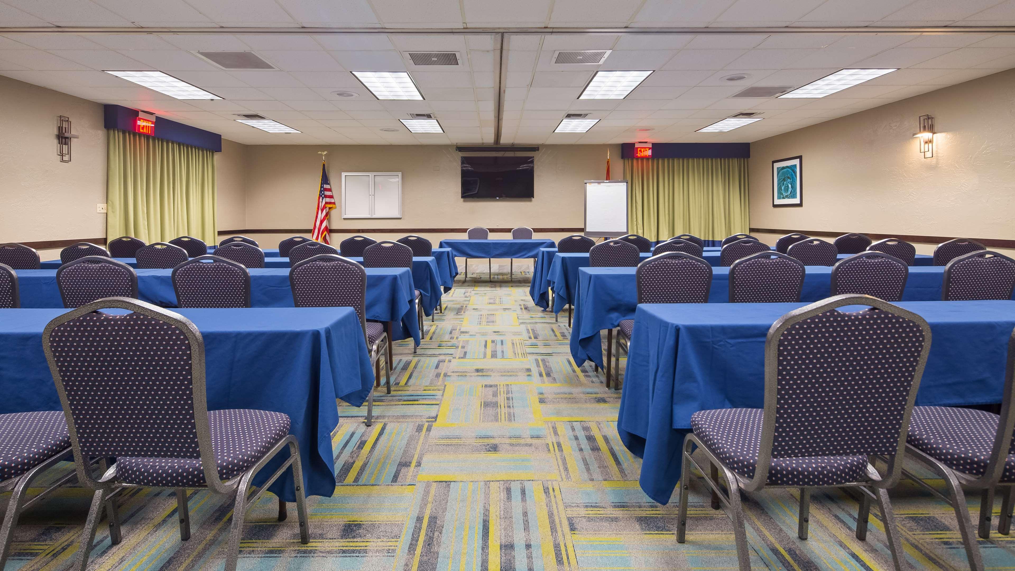 Best Western Innsuites Tucson Foothills Hotel & Suites Екстер'єр фото